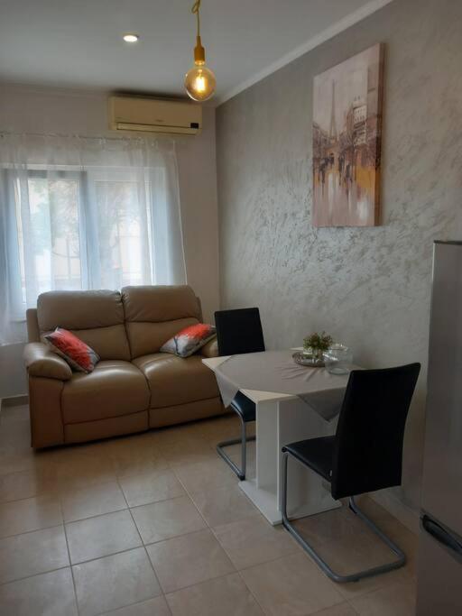 Apartmani Mira Zadar Ngoại thất bức ảnh